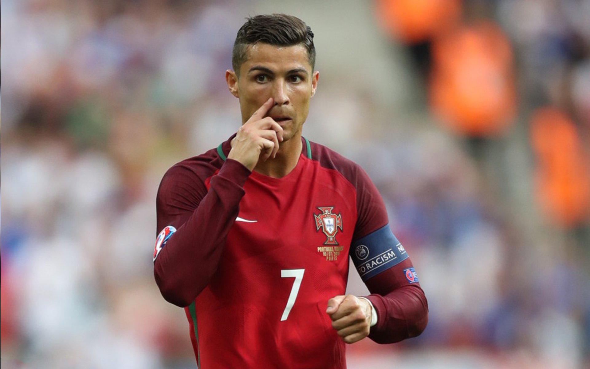 足球营销推动产业发展